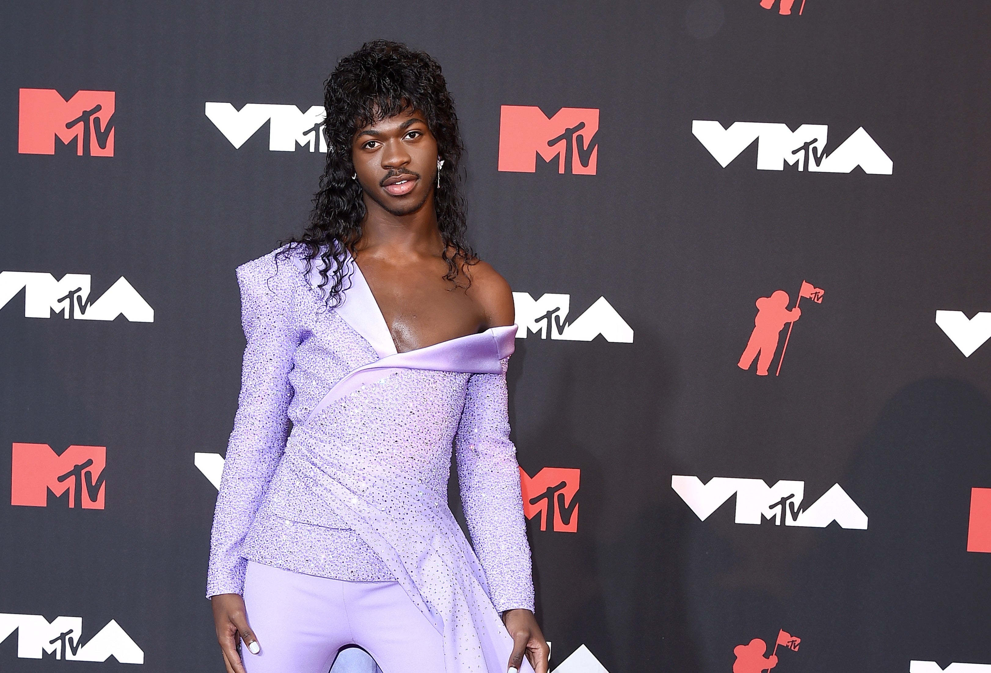 MTV Video Music Awards 2021 Nejodvážnější red carpet roku Vogue CS